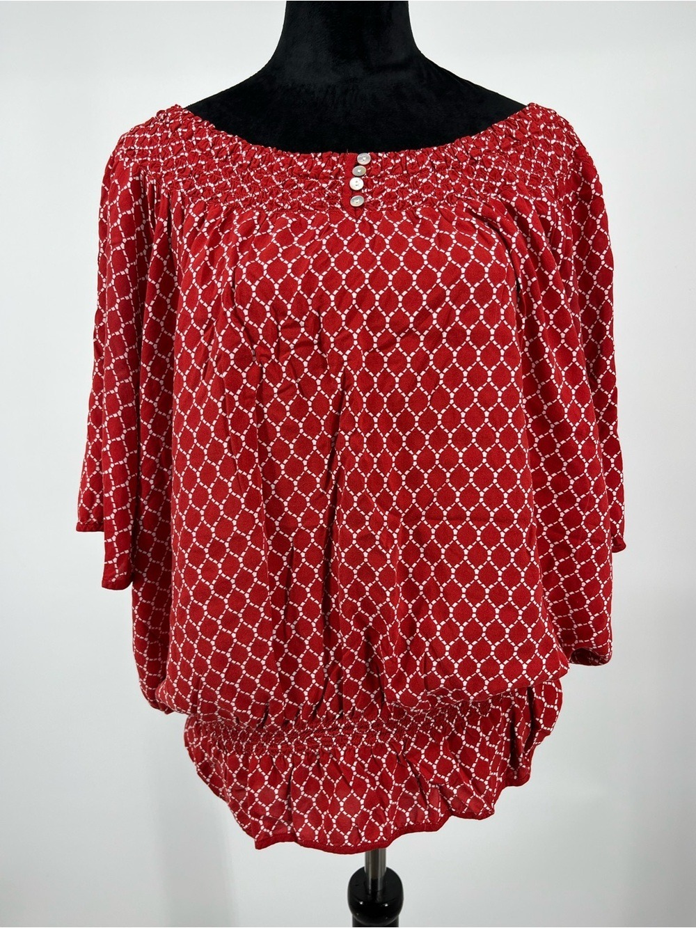 Chico's Red White Geometric Smocked Off-the-Shoulder Tunic sz 2 (L)